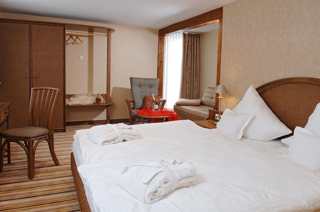 Gaestehaus Dorf-Alm Willingen  Room photo